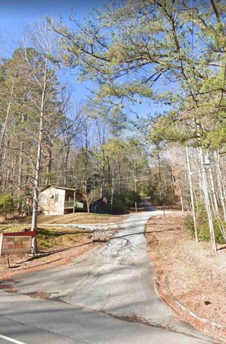 Cozy Cabin W/ Fireplace 3 Minutes To Helen! #2. المظهر الخارجي الصورة