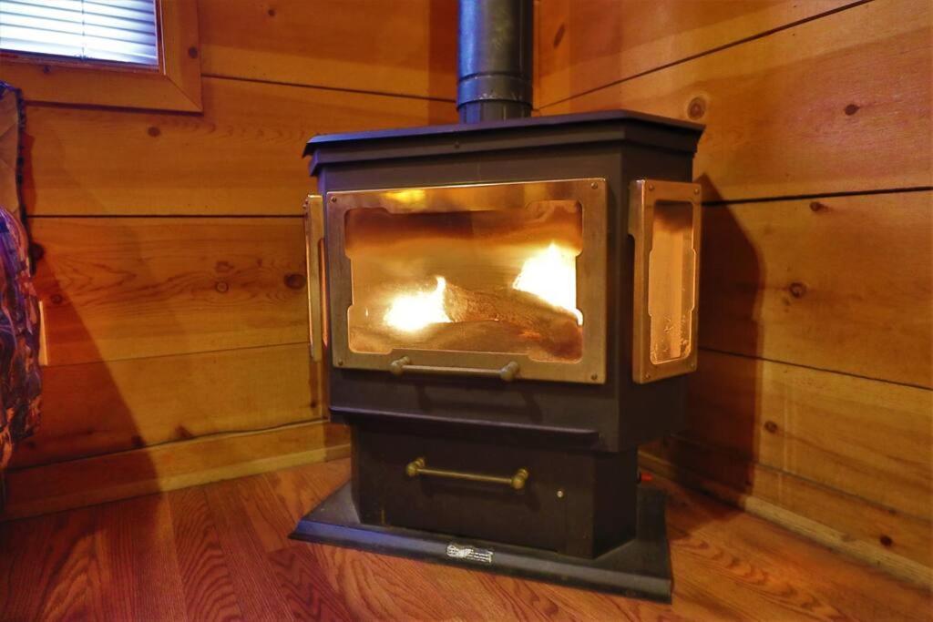 Cozy Cabin W/ Fireplace 3 Minutes To Helen! #2. المظهر الخارجي الصورة